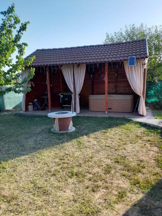 Vadrózsa Vendégház-Apartman Demjén Exterior foto